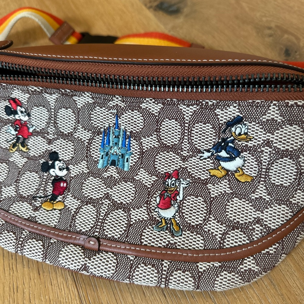 Disney X Coach League Crossbody Bag Signature Textile Jacquard Mickey Mouse - Picture 4 of 11